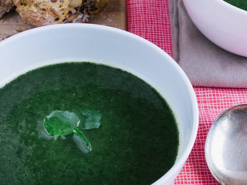 Caldo Verde Funcional com Mandioquinha